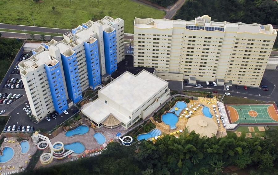 Golden Dolphin Grand Hotel - Flat Caldas Novas Exterior photo